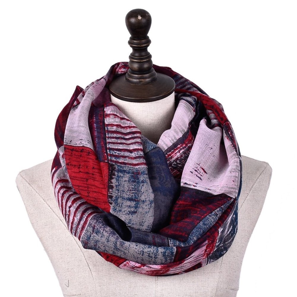 Red Color Block Abstract Infinity Loop Scarf - Picture 2 of 2